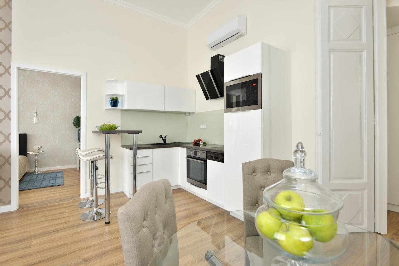 Julia Superior Apartment In The City Center. بودابست المظهر الخارجي الصورة