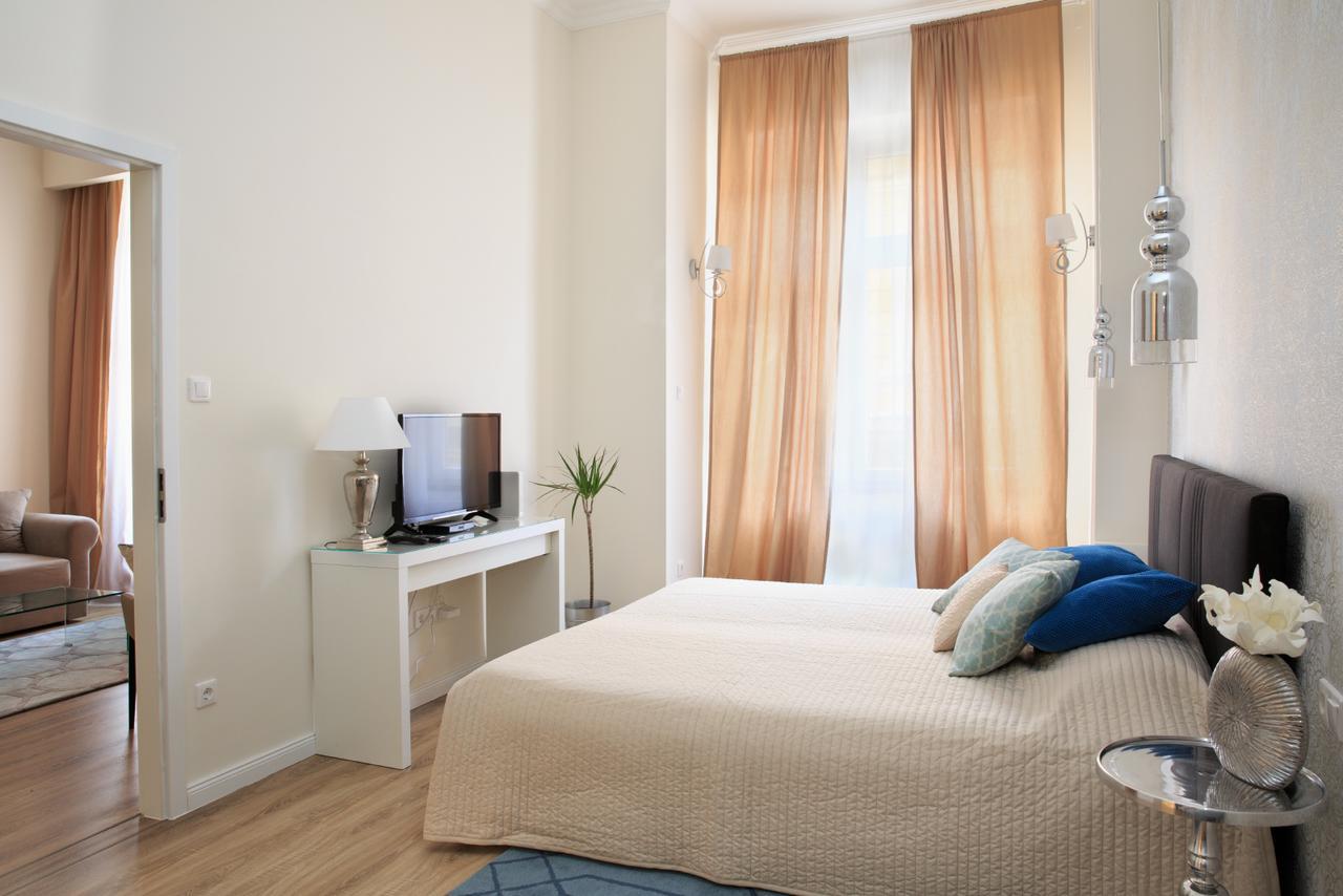 Julia Superior Apartment In The City Center. بودابست المظهر الخارجي الصورة